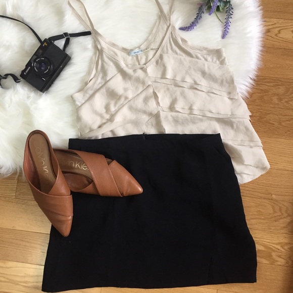 Urban Outfitters Kimchi Blue Cream Ruffle Tank Top - Picture 2 of 7